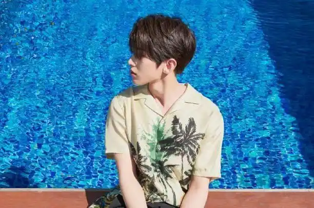 睡粉事件处置过程,蔡徐坤的表现很糟糕,蔡徐坤妈妈的表现更糟糕|娱记