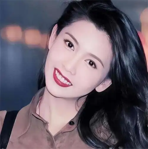 90年代,"风月片"横扫全国,成为当时娱乐界的标志,许多女