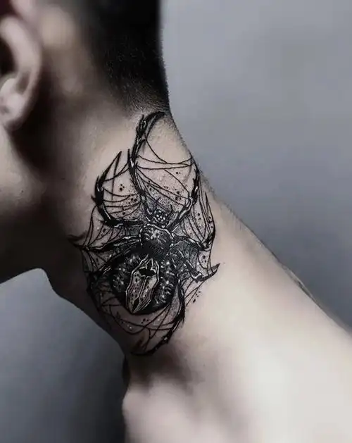 蜘蛛纹身图片_颈部欧美写实纹身图案