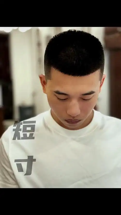 2022最火男士寸头