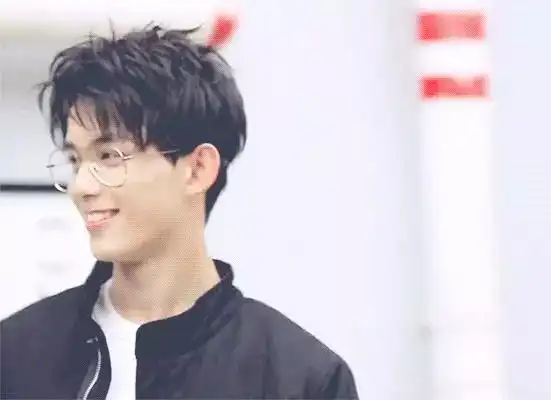 小奶狗还是小狼狗?就不能两个都要吗!