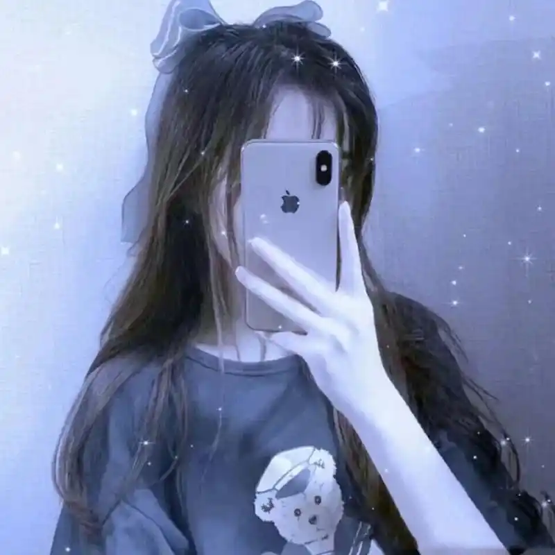 女生手机挡脸头像(二)  # 下期想要什么类型的头像或者壁纸都可以告诉