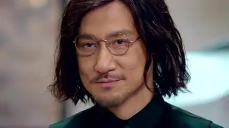 澳门风云3:易天行打乒乓球,无人能敌,发哥只好拿把菜刀上了!