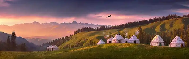 日落下的哈萨克族毡房