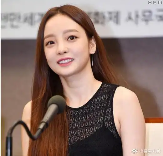 28岁韩国女星具荷拉确认死亡,曾为崔雪莉挚友,同遭抑郁症折磨