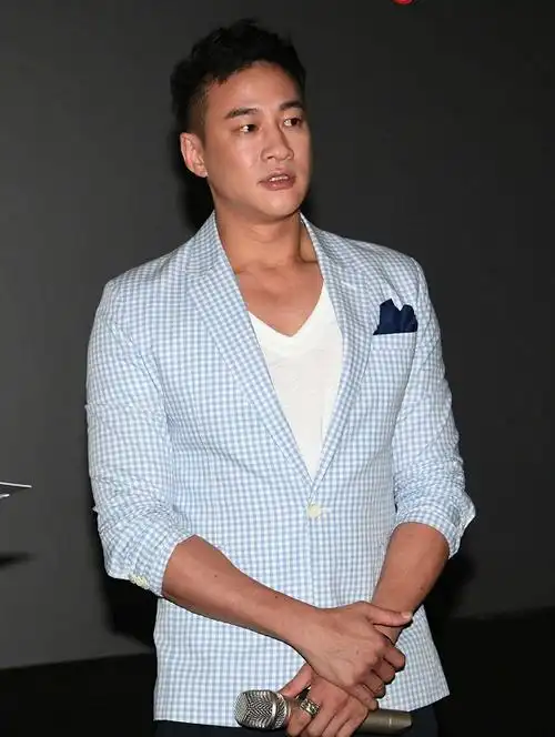 何润东经纪公司经纪人|何润东代言品牌费用|何润东商务合作|何润东