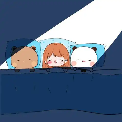 不过是谁开了门偷看我们仨睡觉啊#一二和布布  #可爱  #小情侣的日常