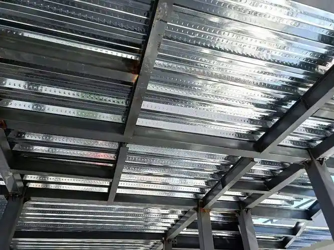 压型钢板百科第65讲每平方钢结构楼承板大概含多少个栓钉