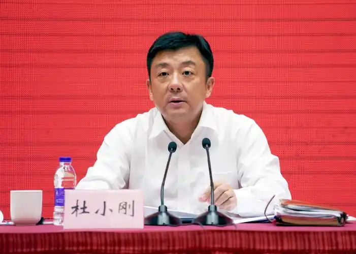 无锡市慈善总会五届三次理事会会议召开 蒋宏坤到会祝贺 杜小刚讲话