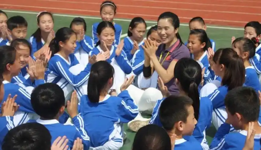 走进最美教师徐州淮海国际港务区柳新实验小学姜秀以体育人坚守创新