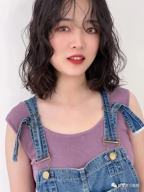 2021流行满头烫精选50款