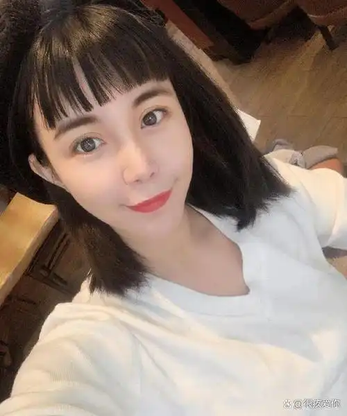 马诺近照公开,十年过去变得认不出