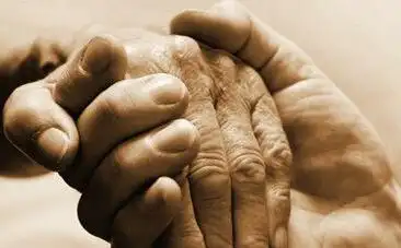 八,关于父母的压力伤感文案?