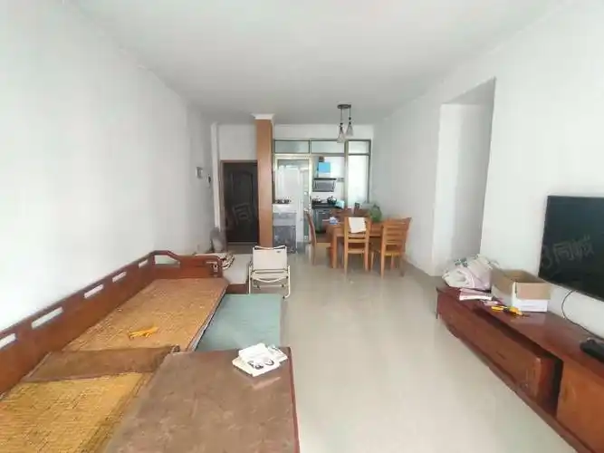 可月付精装三房两卫钥匙在脖子上振宁现代鲁班近地铁