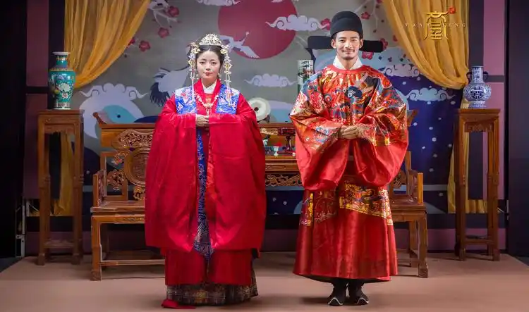 中国传统婚服介绍 各朝代婚服欣赏【婚礼纪】