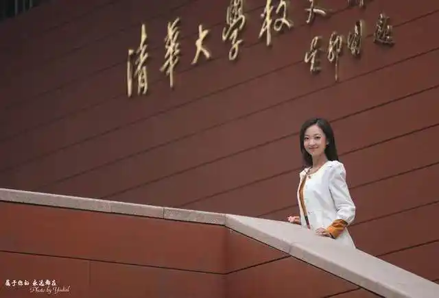 清华校园里的小"蒋欣",竟然如此清新美丽!一起来一探究竟!