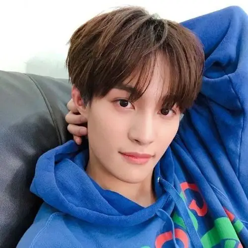 了,因为素人含量过高,要找一些不是p太过还比较好看的照片着实困难