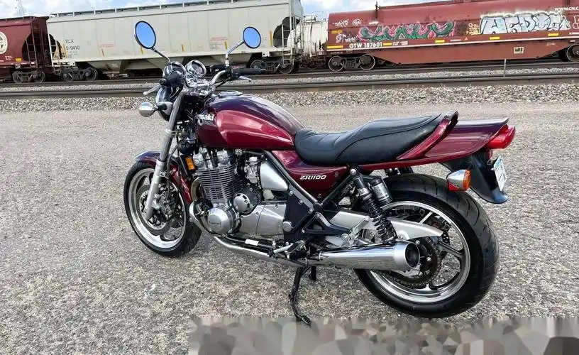 1993 年川崎 zr1100 zephyr 737373 风冷式 1,062cc d