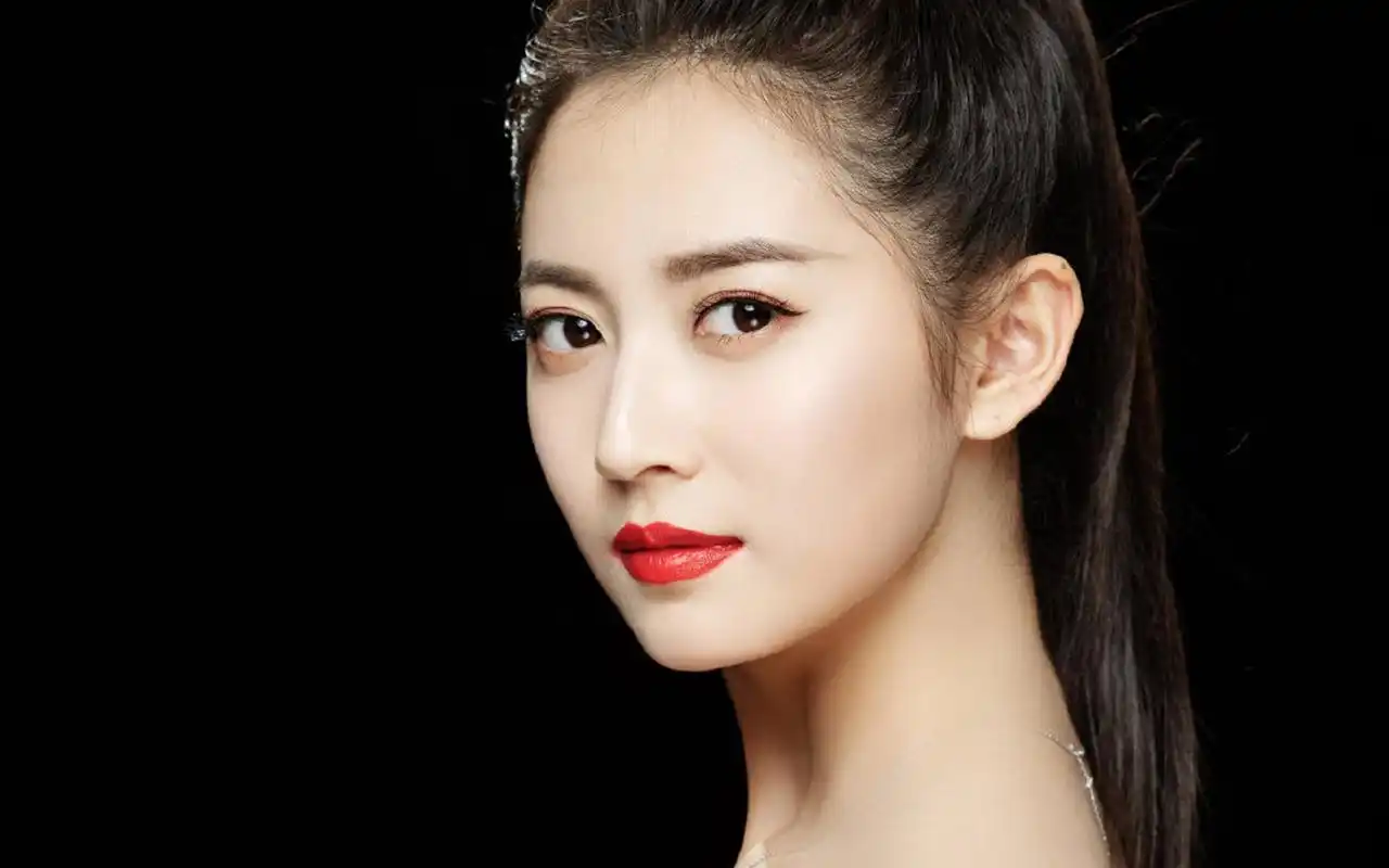 陈钰琪魅力写真图片桌面壁纸