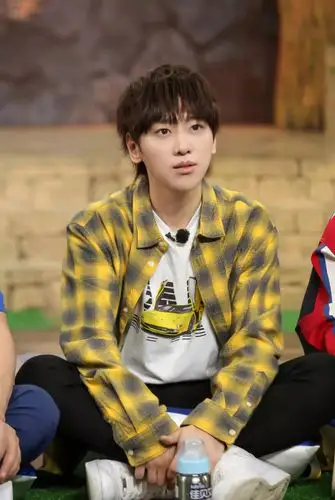 三代快男冠亚季军同台battle疯狂的麦咭这是在搞大事情