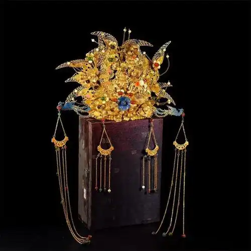 cp776疑似旧藏铜鎏金凤冠帽 - 司法拍卖 - 阿里资产