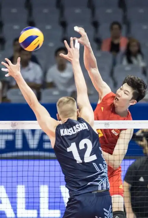 排球——东京奥运会男排资格赛:中国胜芬兰