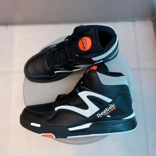 锐步pumpomnizonedeebrown男高复古篮球球鞋篮球鞋