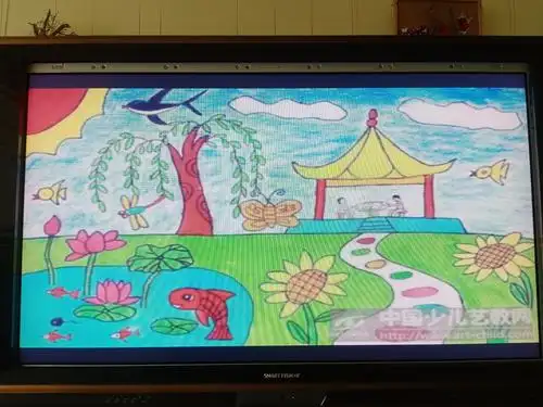 大班幼儿绘画《夏天的美景.》