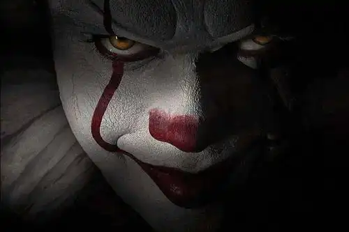 第四审片室 |成长_小丑