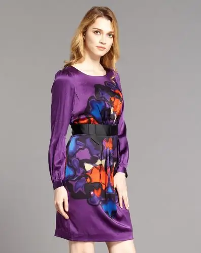 时尚休闲91%桑蚕丝紫色长袖连衣裙