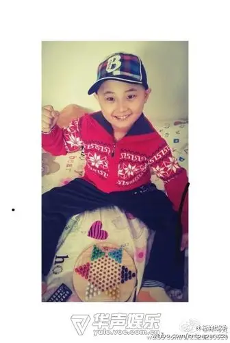 消息,《梨园春》明星小擂主邓鸣贺,因白血病复发,于28日晚抢救无效