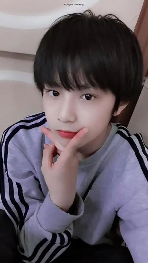 时代少年团-刘耀文 欢迎收看随便一张都是头像系列