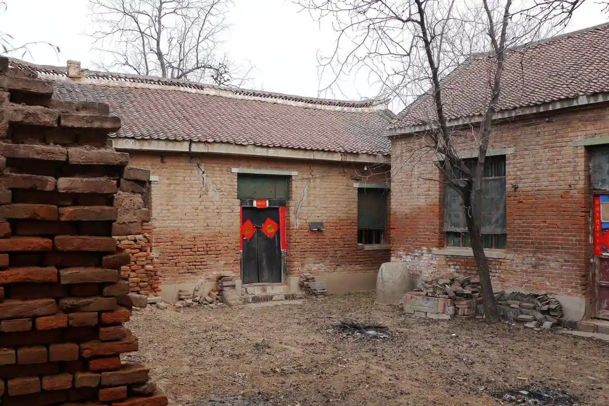 农村俗语钱多不住东厢房老祖宗的告诫你认同吗