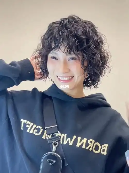 短发羊毛卷美绝了上海烫发港风复古卷发