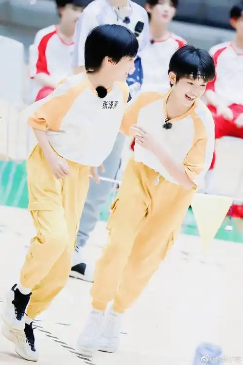 破天下,定风云,时代少年并肩行!tnt时代少年团!