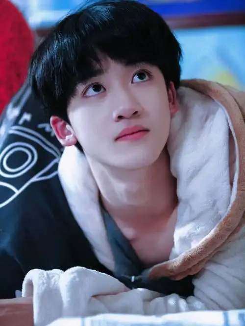 邓佳鑫少年负壮气奋烈自有时