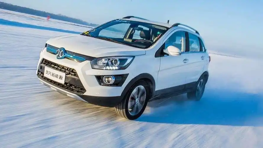 油价一涨再涨 选择北汽ex360到底值不值?