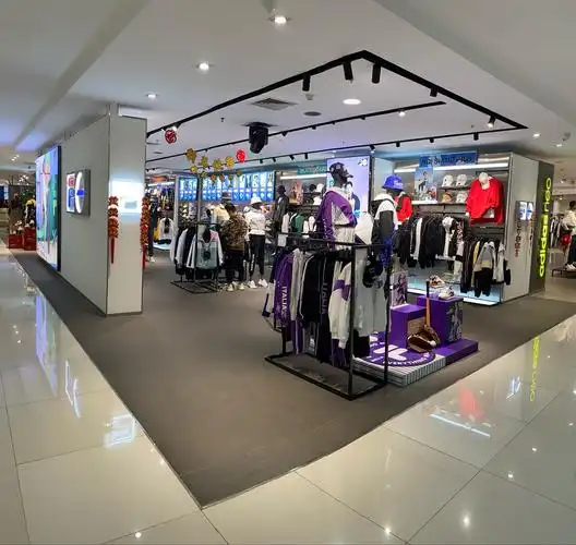 宝鸡开元斐乐潮牌陈列照片反馈