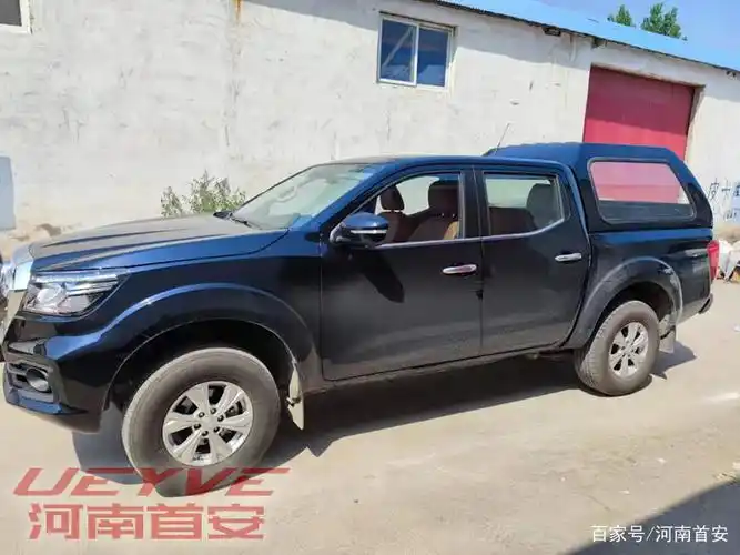 锐骐6皮卡尾箱加盖的装车效果图 高顶箱子空间大