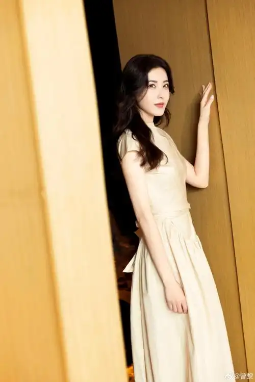 曾黎的穿搭公式