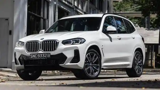 2023款宝马x3正式亮相,外观设计与宝马x5相似,售价39万