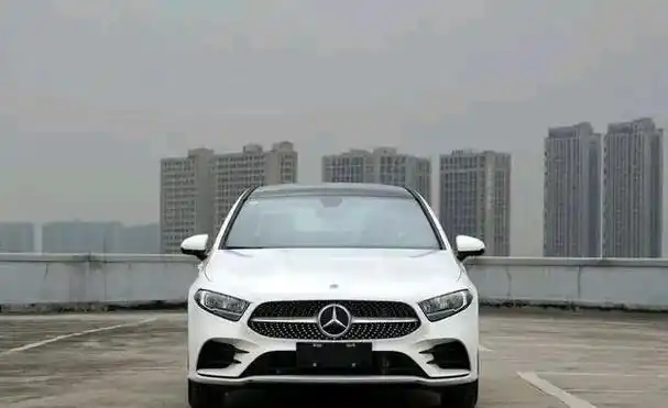 最便宜的奔驰车,仅18万出头,还买啥迈腾,降幅超3万