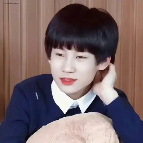 明星的可爱童年照大赏#张真源童年照小合集～奶呼呼的好可爱!