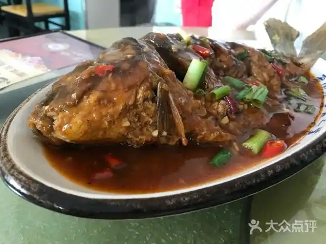 湘味派菜馆红烧鱼图片 - 第2张