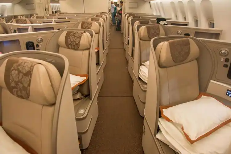 纽约jfk上海pvg北京pek东航商务舱体验记