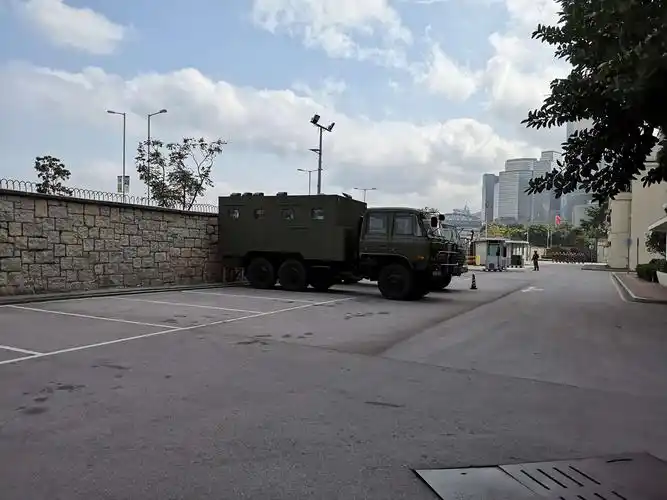 其它 香港的气息 写美篇第一站:驻港部队总部 第三站:沿途景观