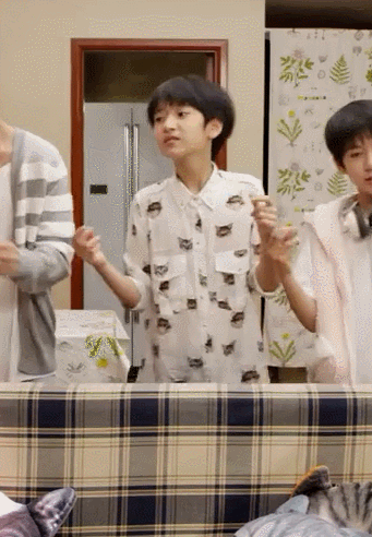 341_492竖版 竖屏gif 动态图 动图