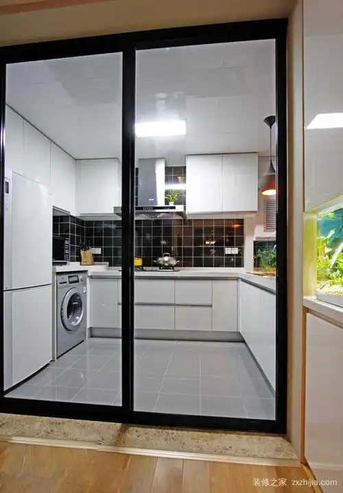 厨房门装修效果图赏析厨房门的选购