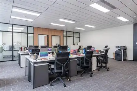 高端简约30平米办公室装修这些要点很靠谱