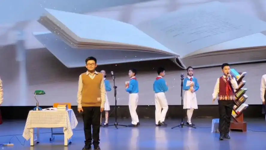 一等奖少儿口才朗诵情景剧《读书人是幸福人》